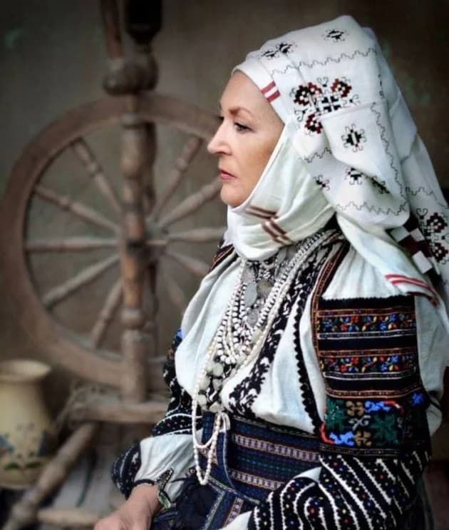 Сьогодні День Української хустки, яка знову в тренді: як Черкащина вшановує традицію